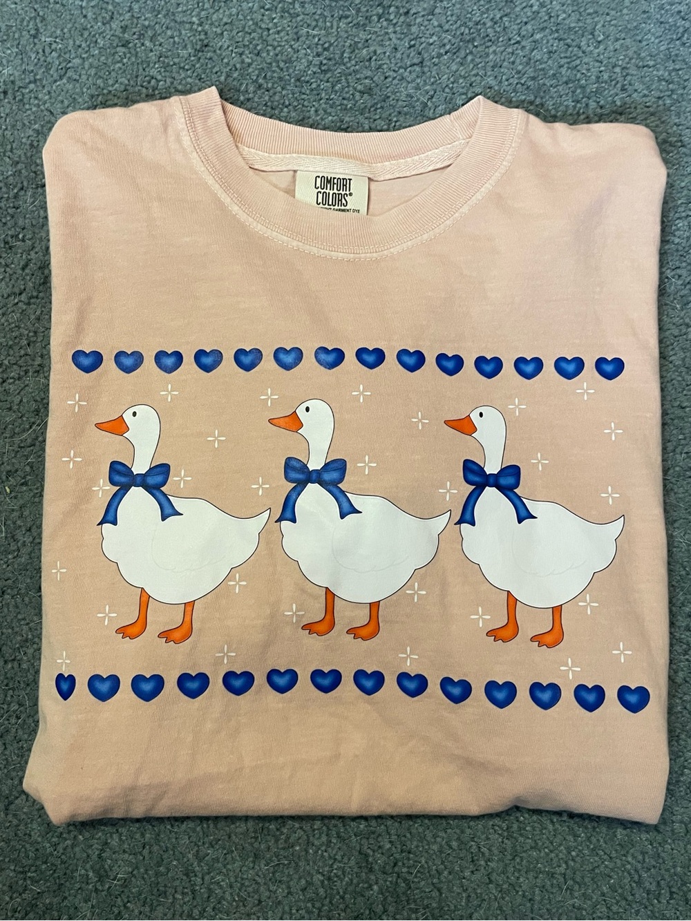 Pink goose t shirt size medium